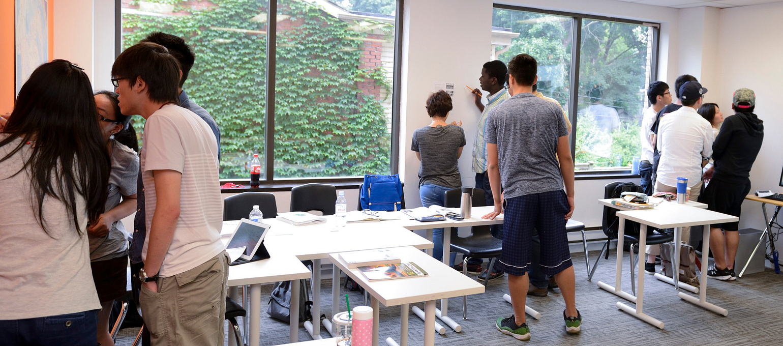 Develop your English skills before entering your major Image