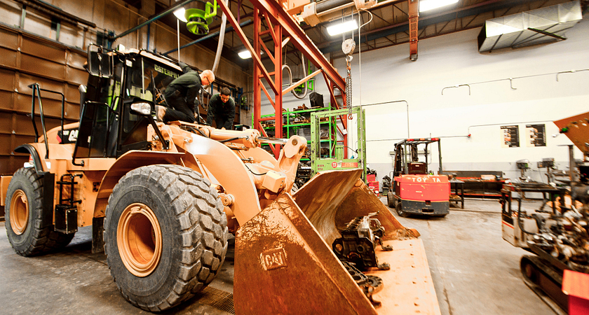 Keep those mighty machines moving as a Heavy Duty Equipment Technician Image