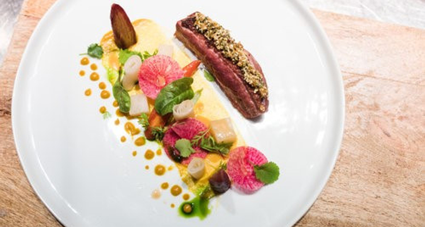 Picture of Seared Duck Breast with Fresh Horseradish and Sesame