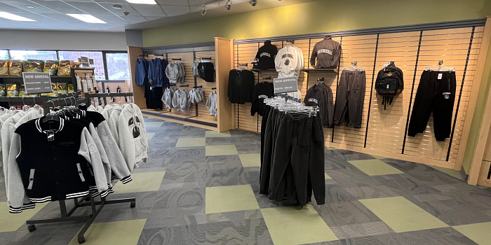 picture of the inside of the centennial college campus bookstore
