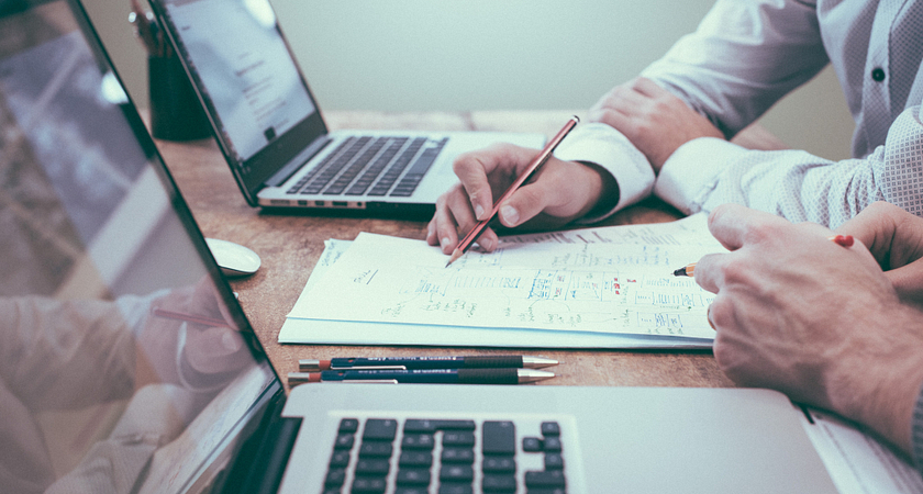 4 Myths about Insurance Careers Debunked Image