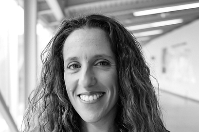 Photo of TEDx speaker Terri Budek