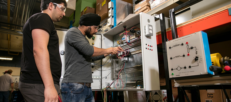 Centennial College - Electrician Pre-apprenticeship Program