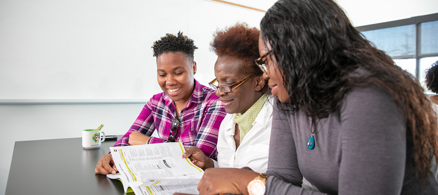 image of students working together in class