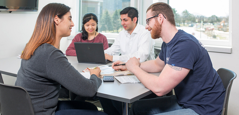 students using group study room