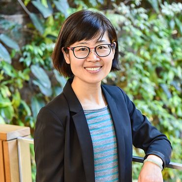 Helen Yongcun Shi headshot