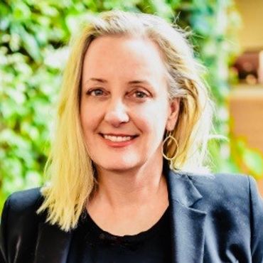 Jane Burpee headshot